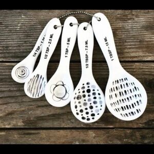 Rae Dunn Measuring Spoons